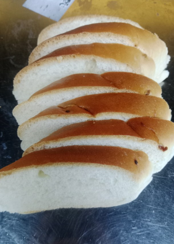 bread ko fungus se kaise bachaye fresh kati hui bread