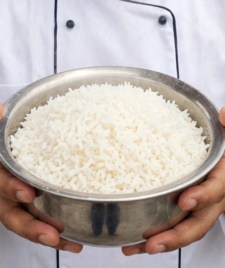 चावल चिपक जाते हैं? होटल वाले 1 चम्मच ये डालते हैं